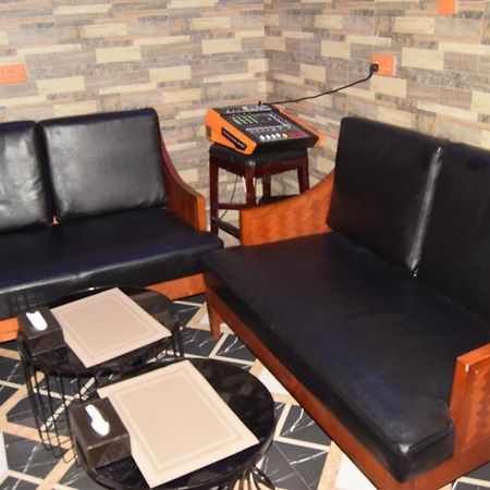 Zimbo Golden Vip Lodge Dar es Salaam Bagian luar foto